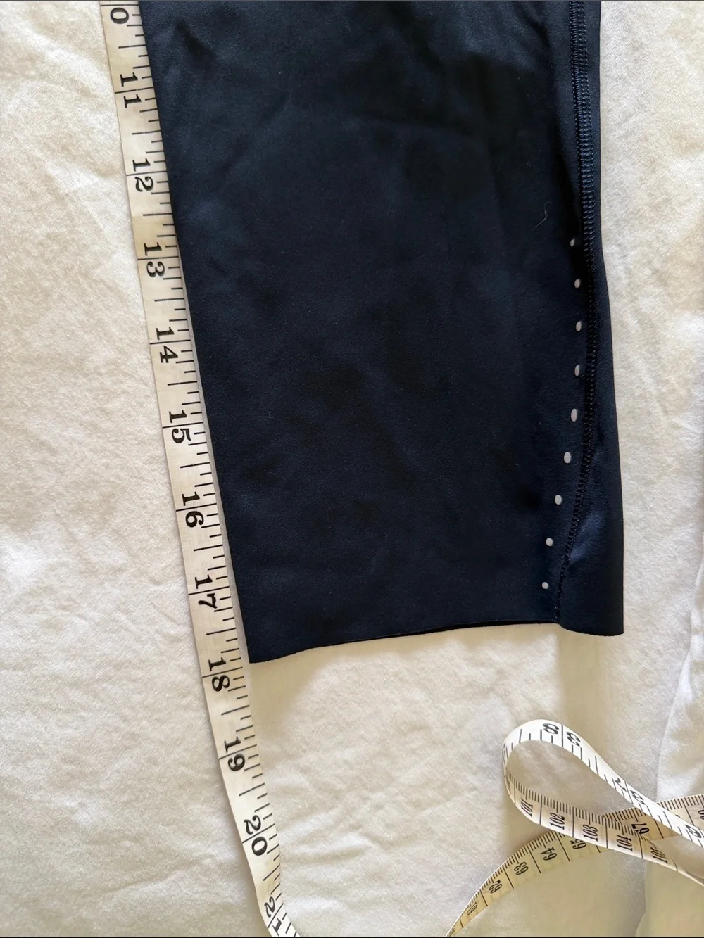 Lululemon Navy Capris